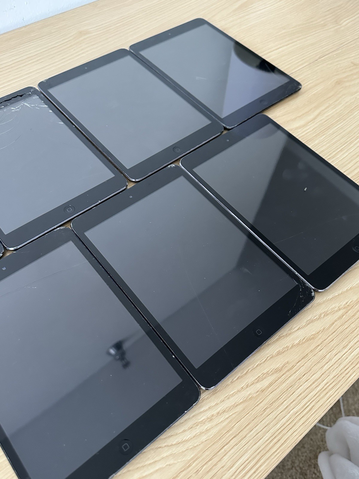 Lot of 7 Apple iPad Mini (1st Gen) - Model A1432 - photo 4