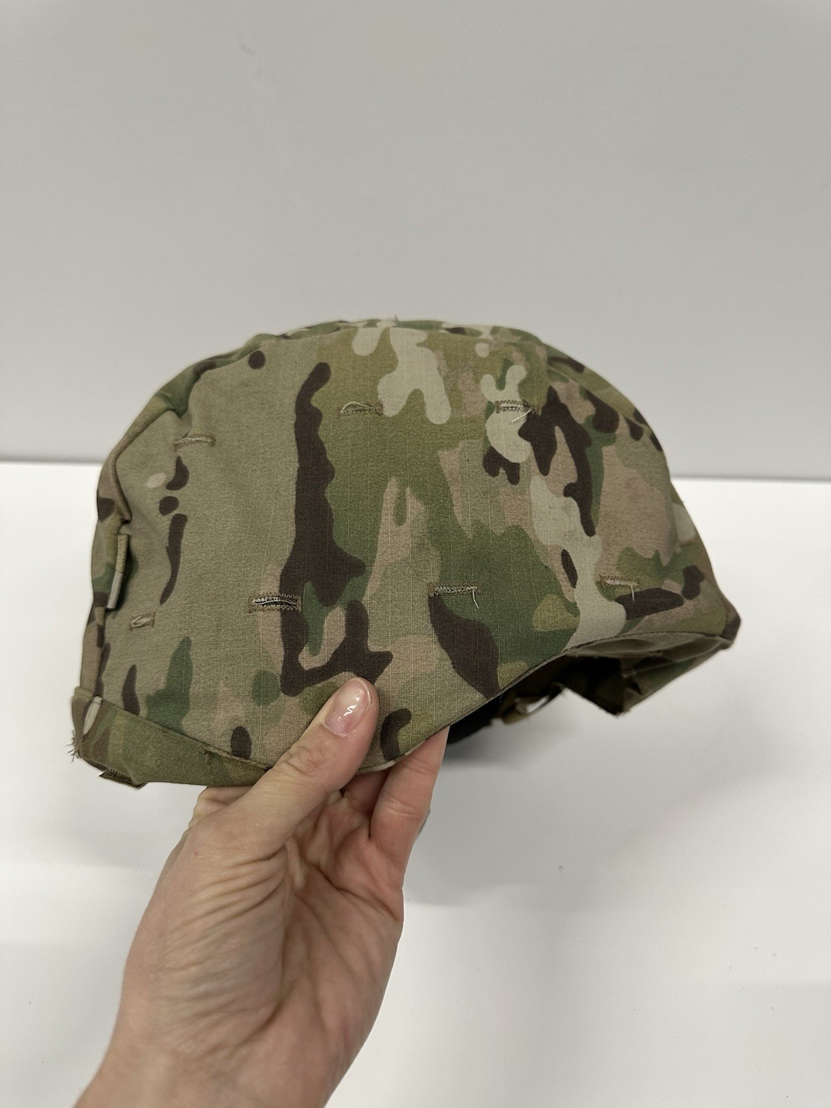Gentex Law Enforcement Helmet Large w/ Multicam Cover