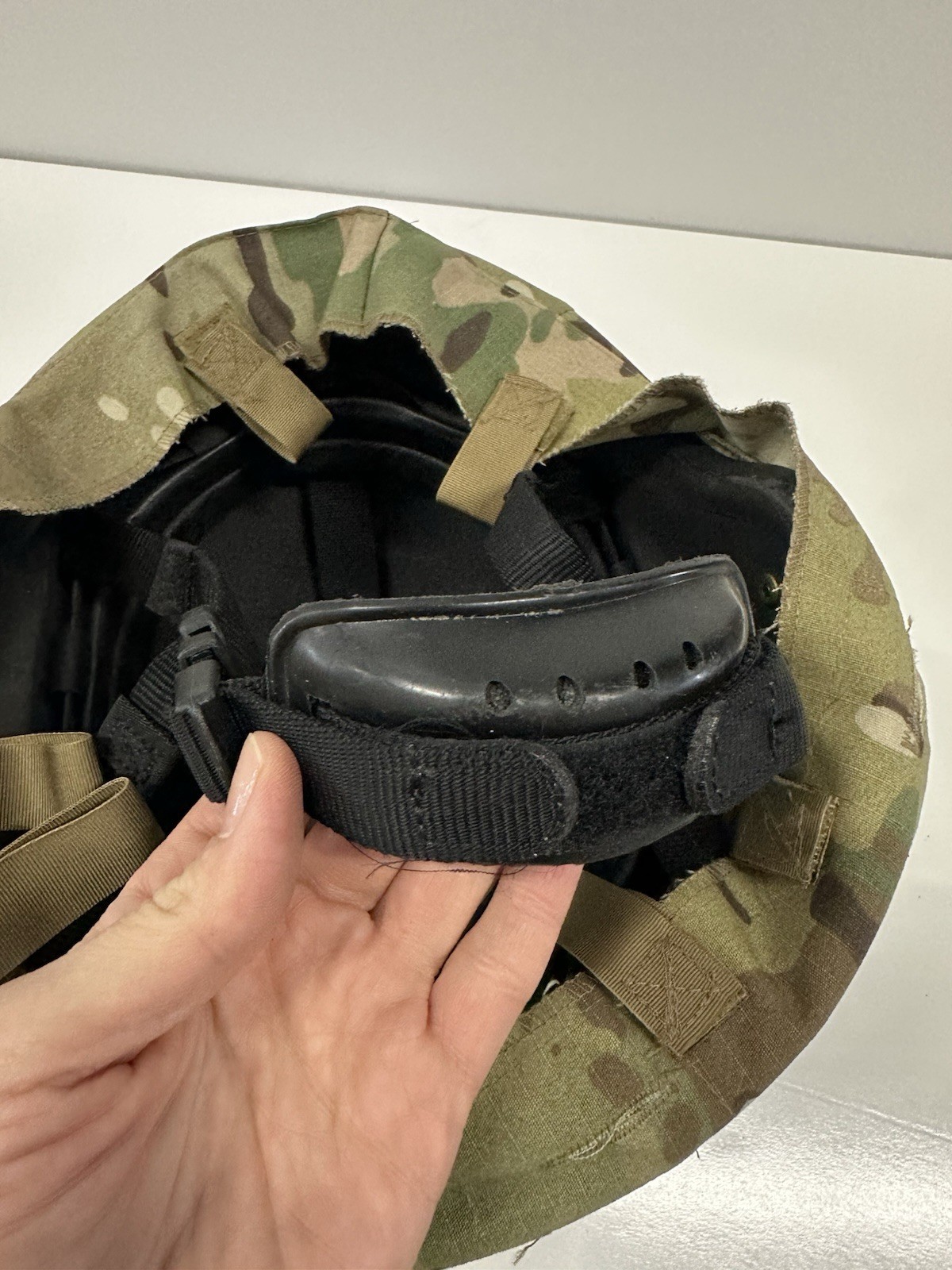 Gentex Law Enforcement Helmet Large w/ Multicam Cover - photo 5