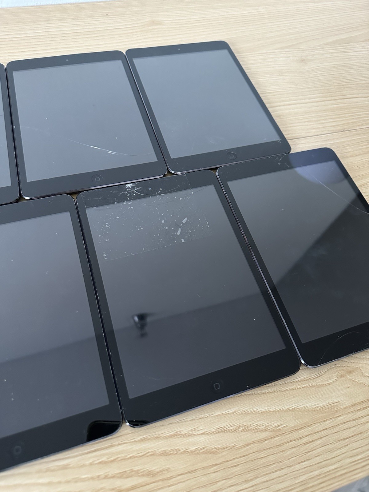 7x Apple iPad Mini Tablet A1432 – School Engraved – Untested - photo 3