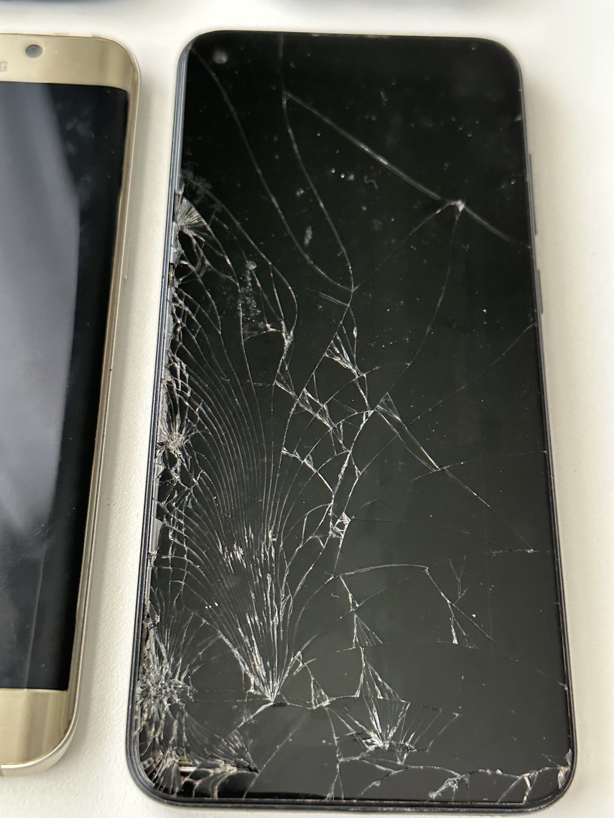 Samsung Galaxy Phones Bundle (6pcs) For Parts/Repair - photo 4