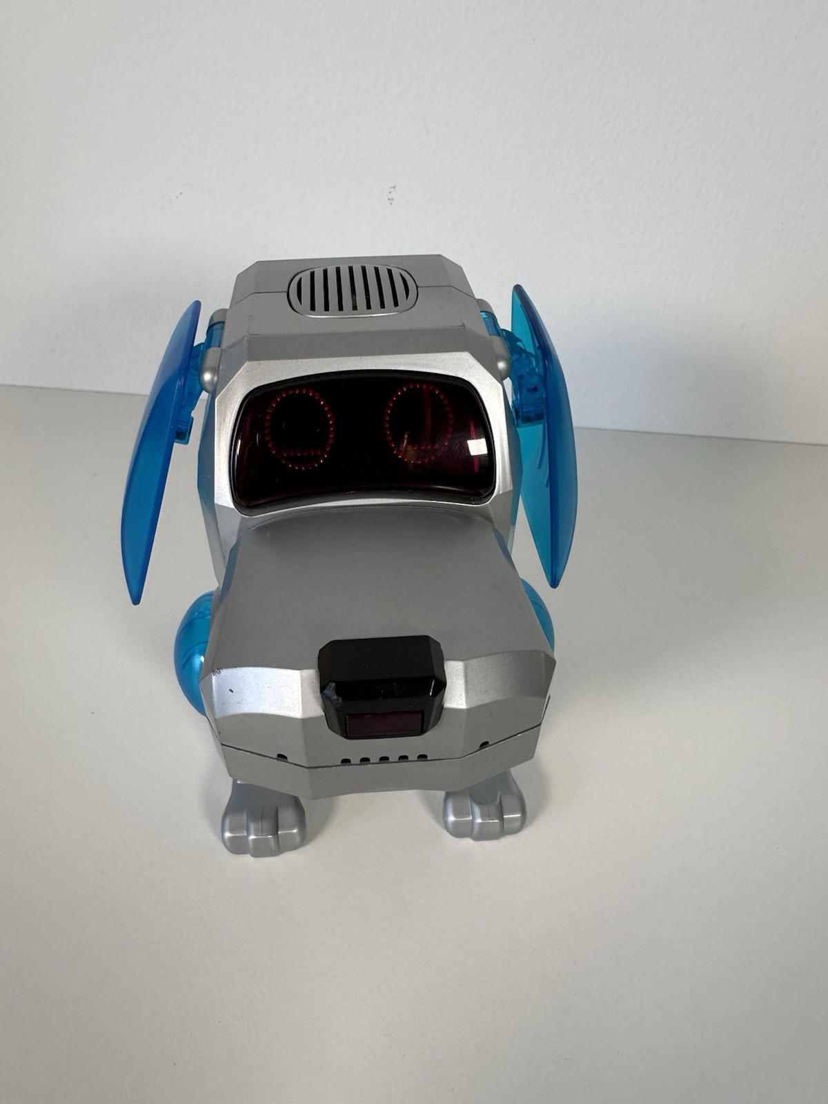 Tiger Electronics Sega Robot Dog 2000 - Working (No Tail) - photo 5