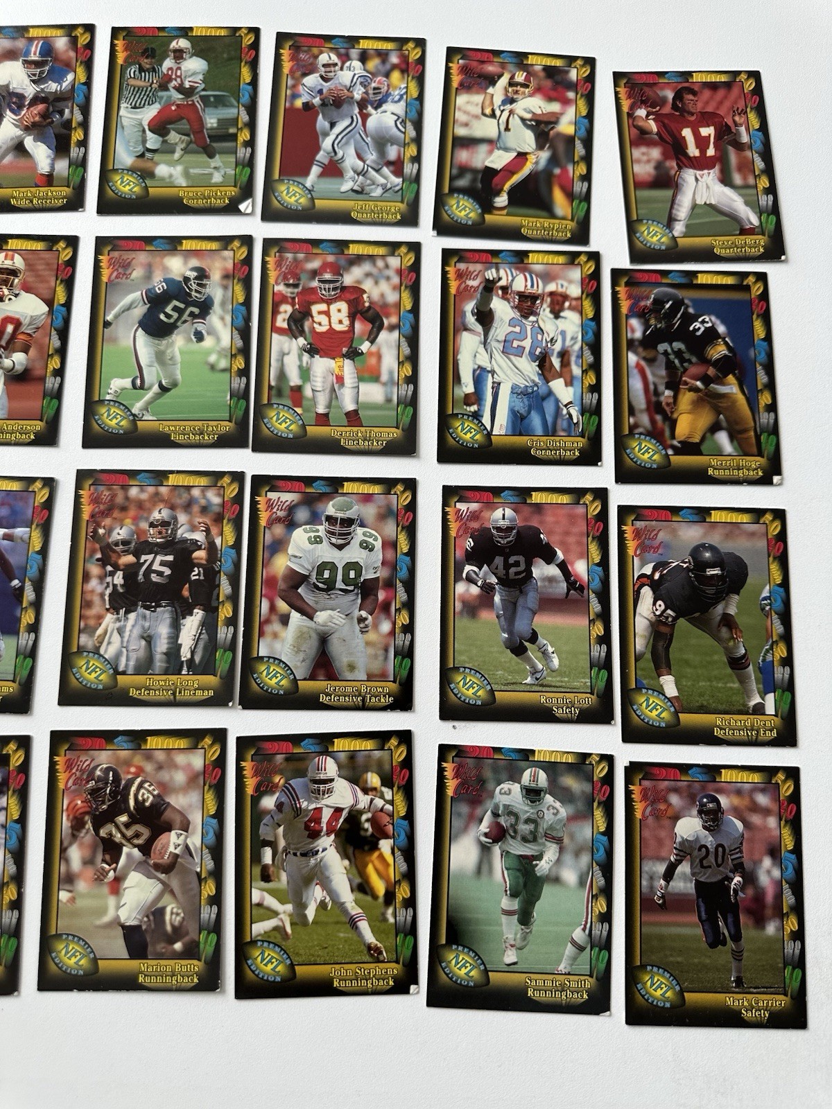 1991 Wild Card NFL Football Cards Lot of 26 - photo 4