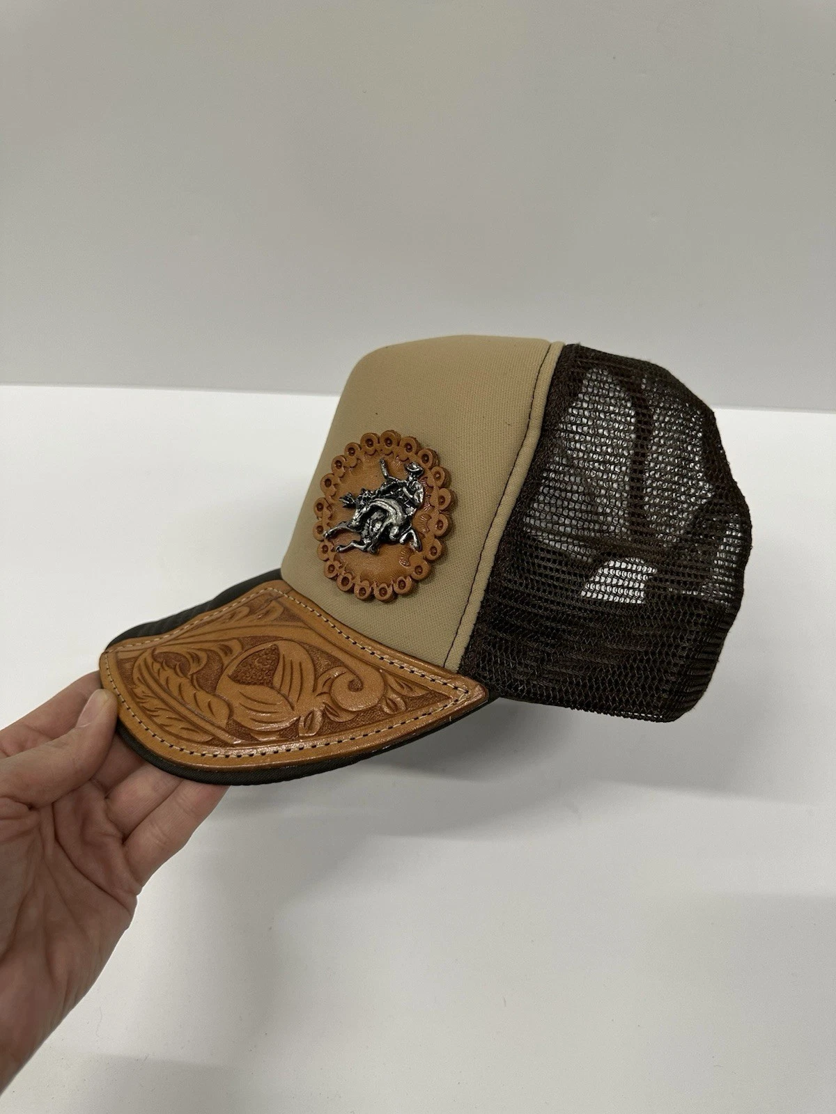 Western Trucker Hat Cowboy Horse Metal Concho Leather Tooled Bri - photo 2