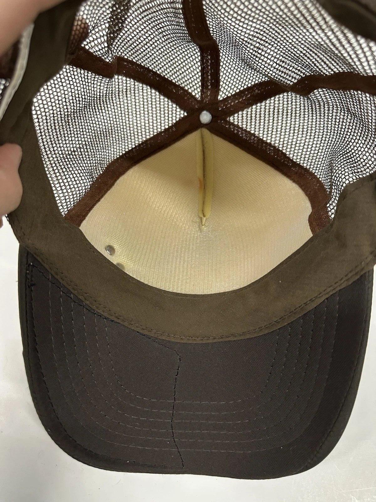 Western Trucker Hat Cowboy Horse Metal Concho Leather Tooled Bri - photo 5