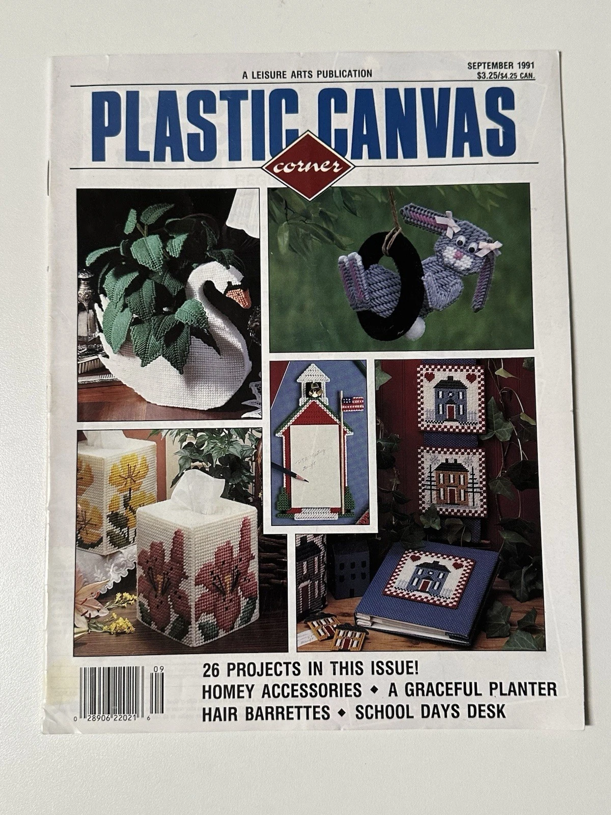 Plastic Canvas Corner Magazine Lot of 7 Craft Books 1990s - photo 4