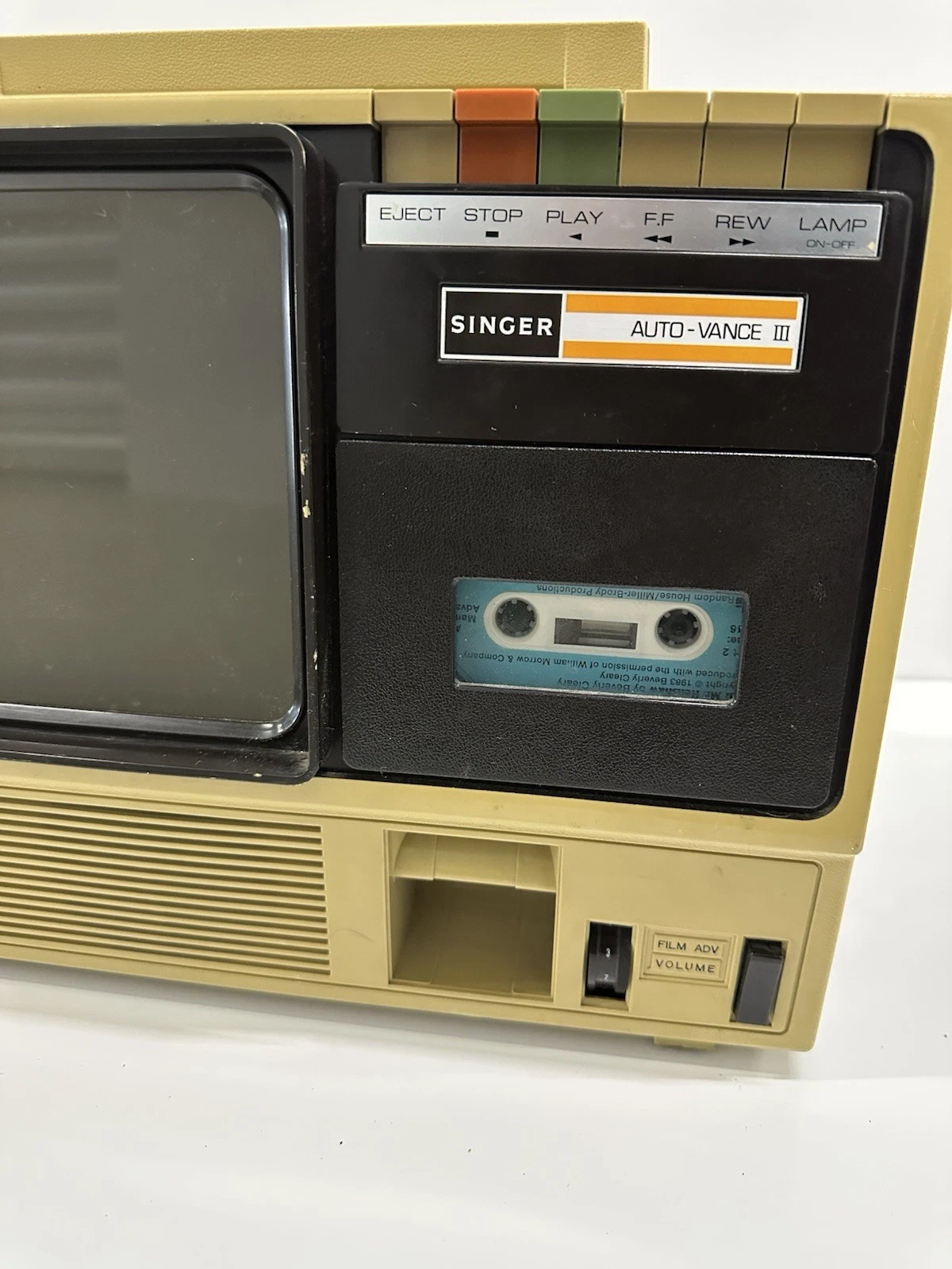 Singer Auto-Vance III Filmstrip Projector w/ Cassette Player Tes - photo 4