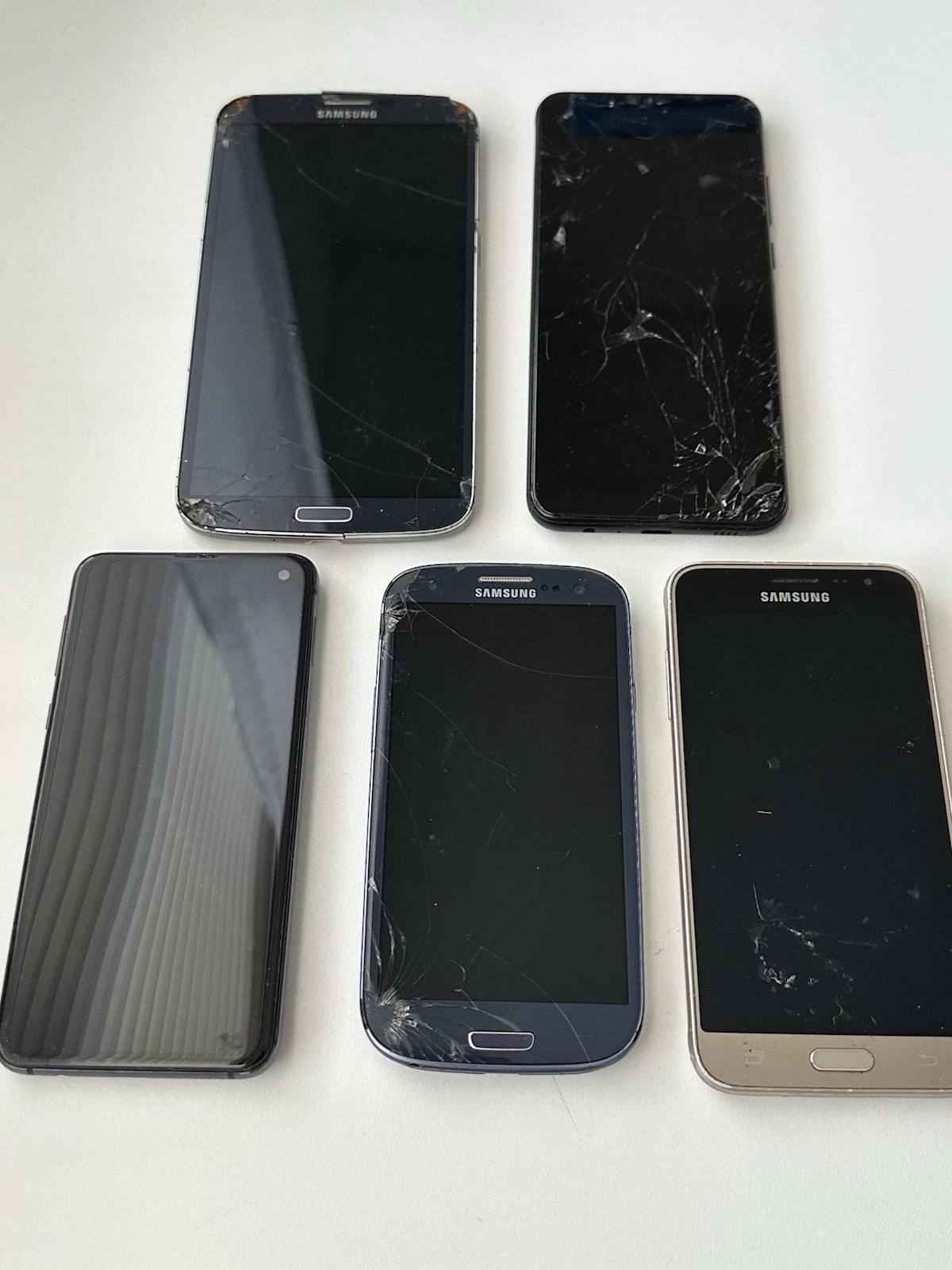 Samsung Galaxy Smartphones x5 For Parts/Repair