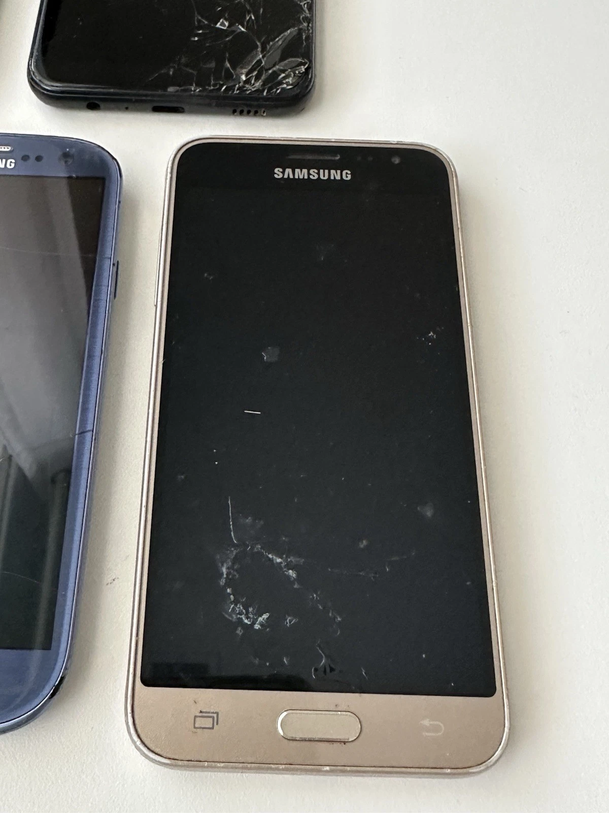 Samsung Galaxy Smartphones x5 For Parts/Repair - photo 4