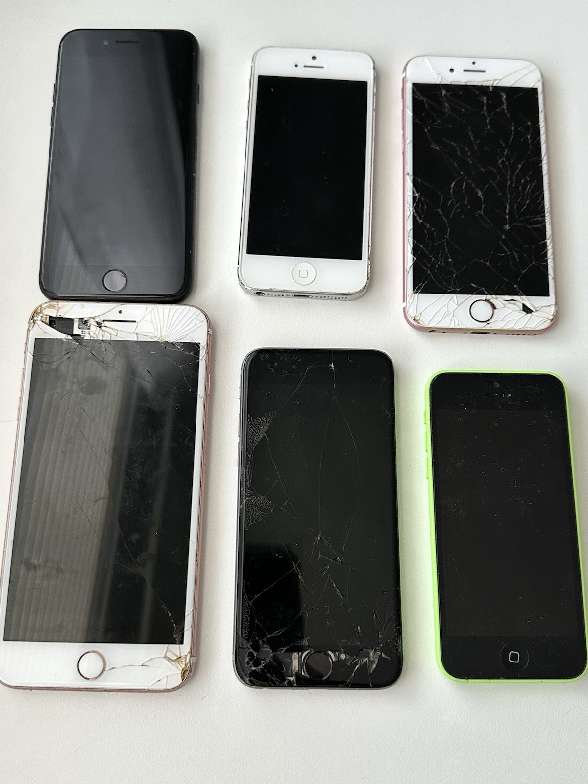 Apple iPhone Bundle - 6pcs For Parts/Repair