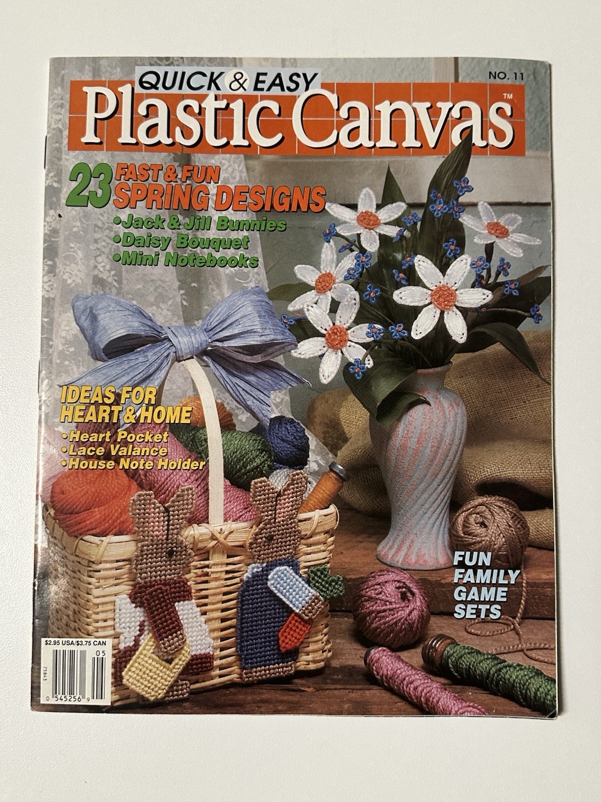 Lot of 8 Quick & Easy Plastic Canvas Craft Pattern Magazines Vin - photo 4
