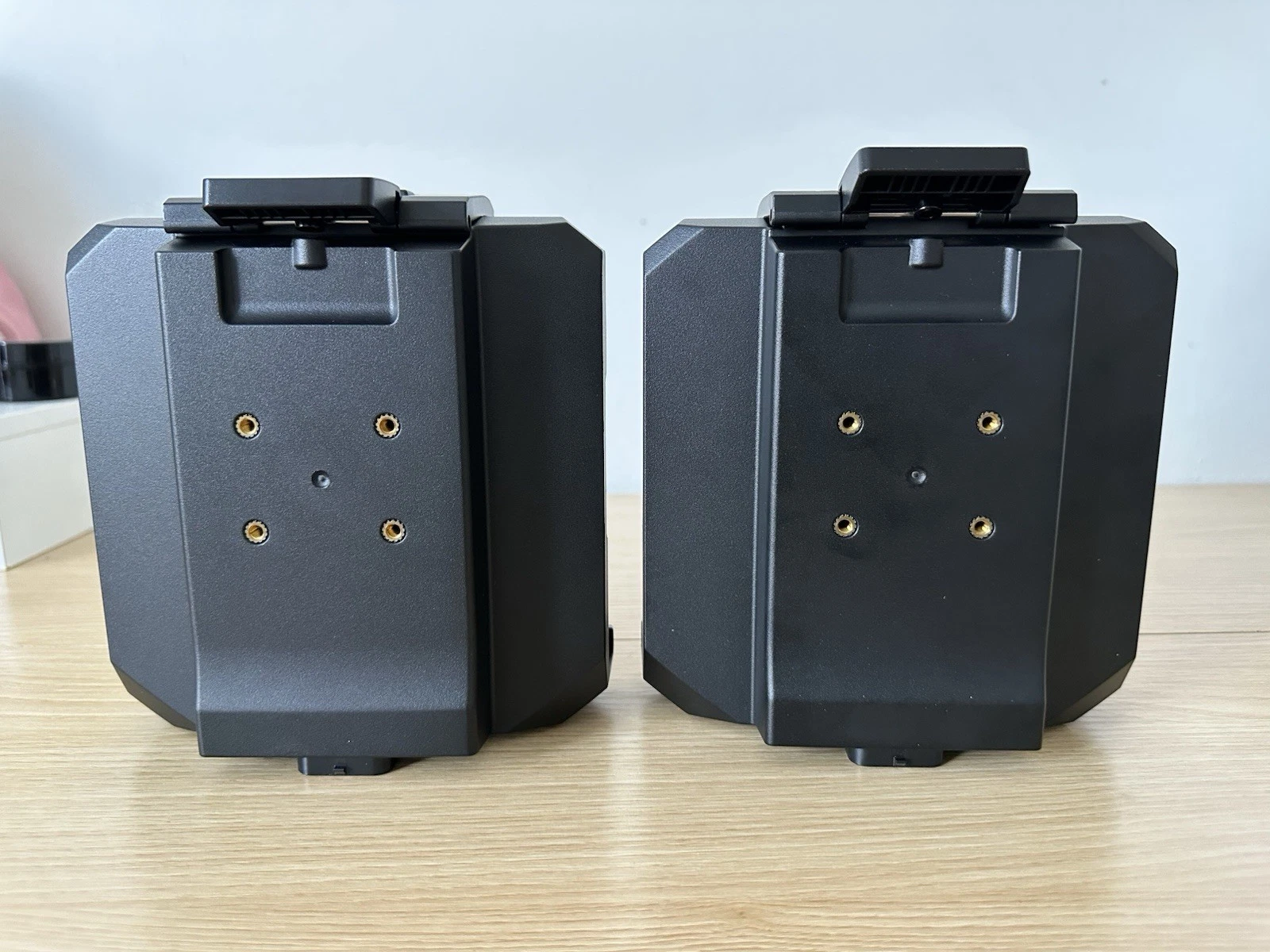 Trimble 77786 Lot of 2 Vehicle Docking Stations - photo 4