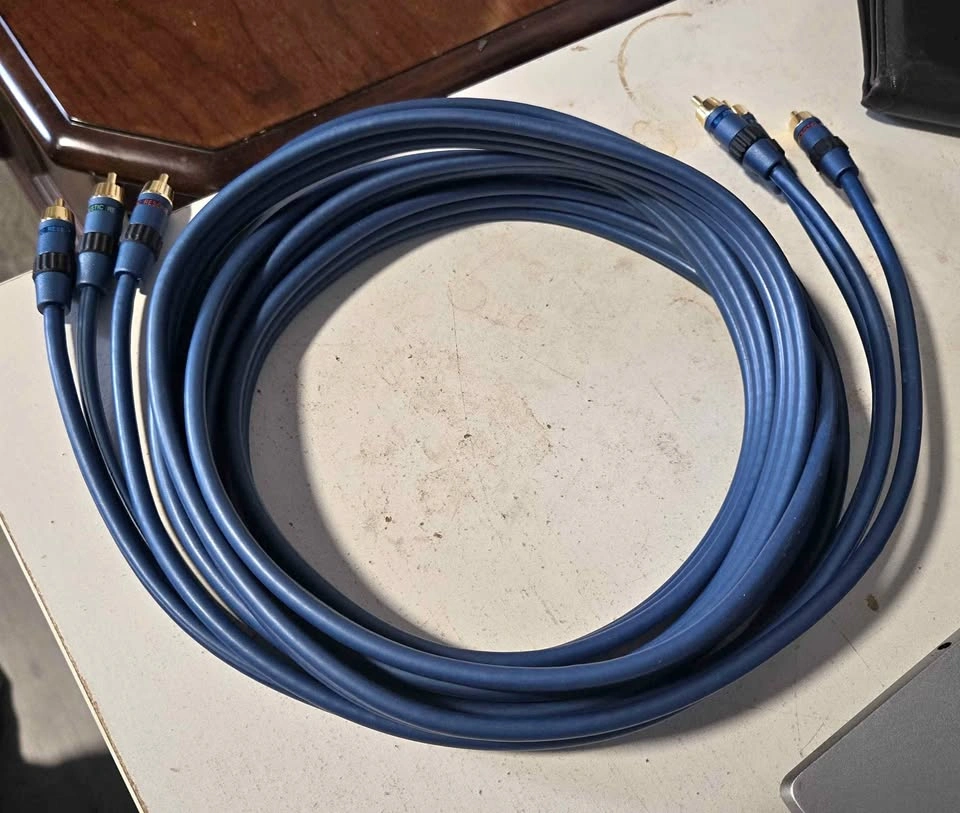 Acoustic Research Audiophile Interconnects (10ft)