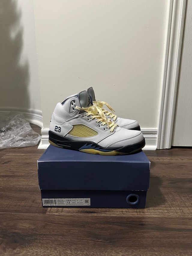 A Ma Maniere x Jordan 5 “Dawn” Size 10.5 - photo 3