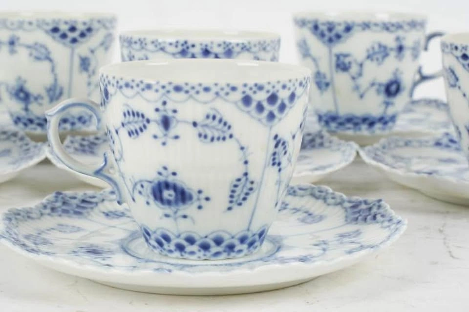 6 Royal Copenhagen Blue Fluted Half Lace Demitasse Cups & Saucer - photo 2