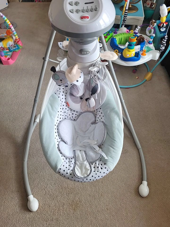 Fisher Price Baby Swing