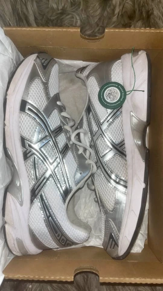 ASICS Gel-1130 White Pure Silver Size 10US