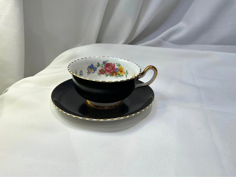 Royal Chelsea Vintage Tea Cup Cabbage Rose Black Teacup & Saucer