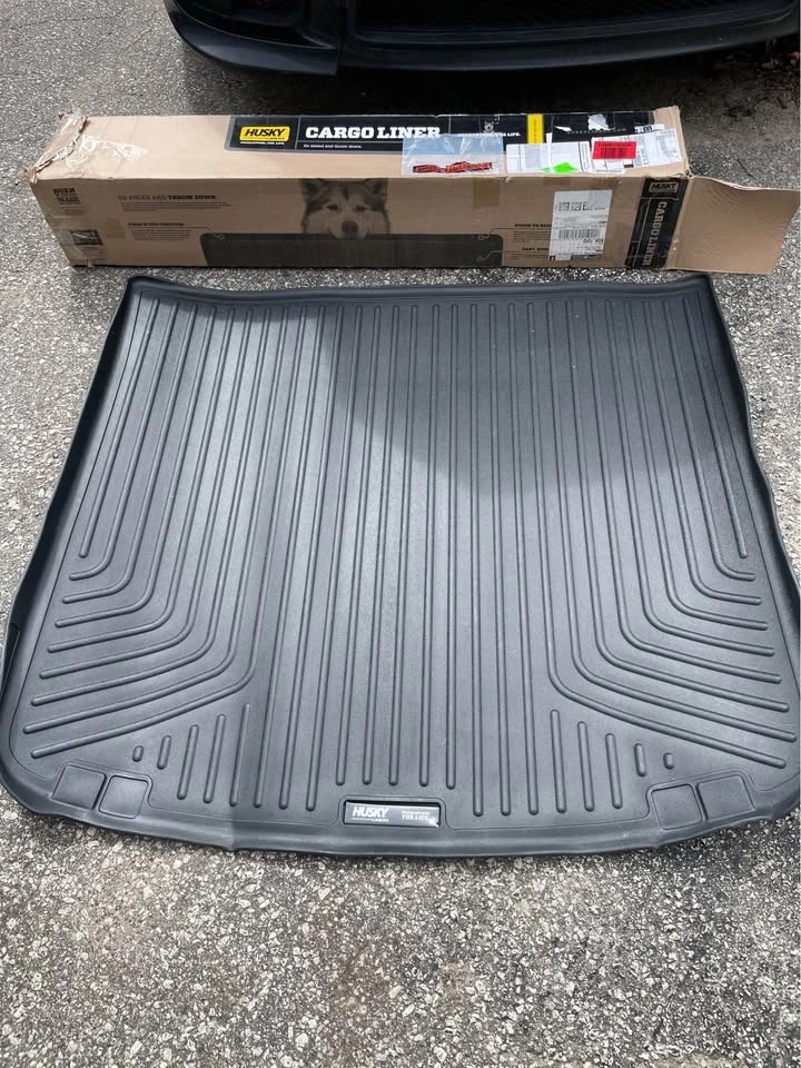 Husky Cargo Liner - photo 3