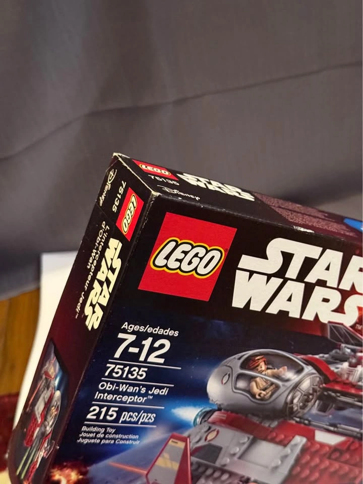 75135 Star Wars Obi-Wan's Jedi Interceptor (Retired) - photo 3