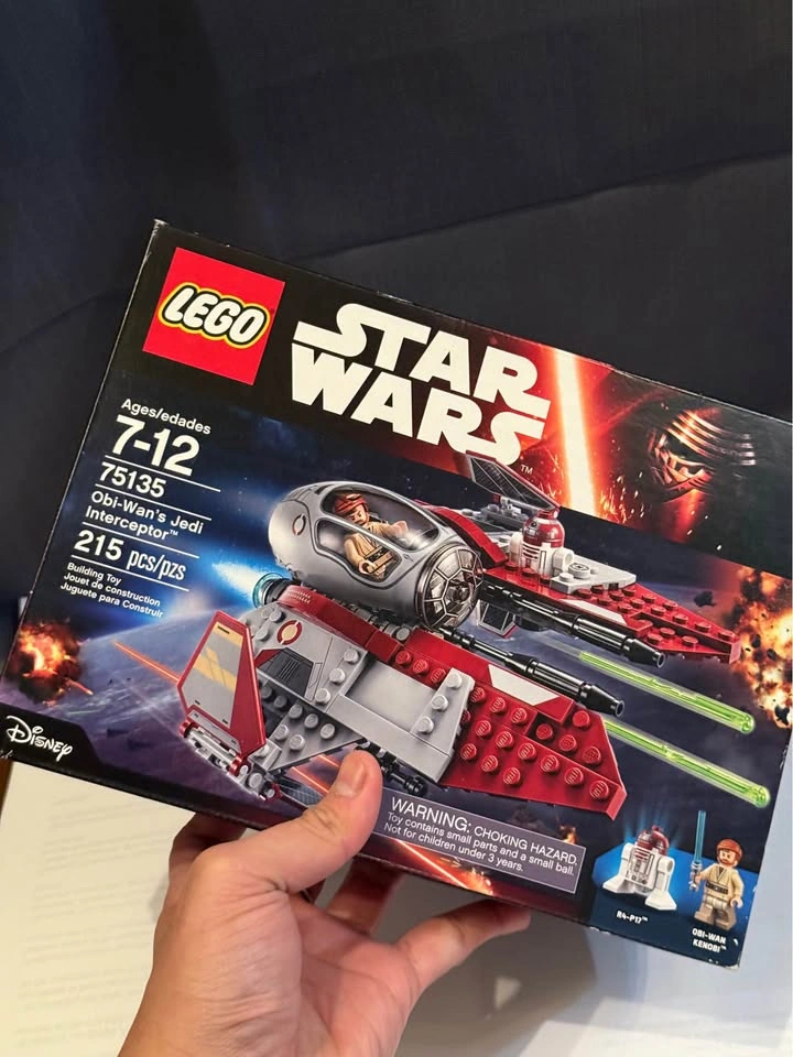 75135 Star Wars Obi-Wan's Jedi Interceptor (Retired) - photo 4