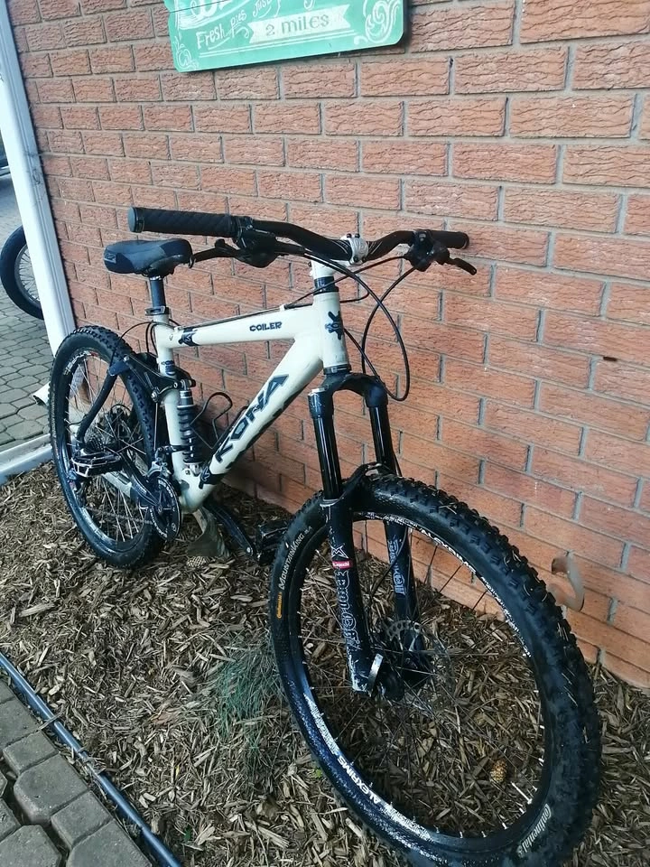 Kona Coiler Full Suspension Bike - Priced to Sell - photo 3