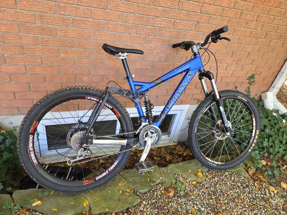 Kona Coiler Bike - Great Parts - photo 4