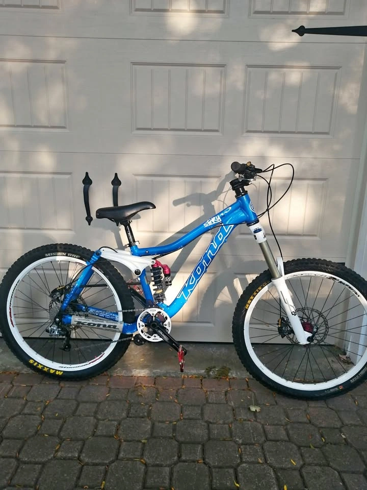 Kona Stinky Special Whistler Edition Bike - Like New