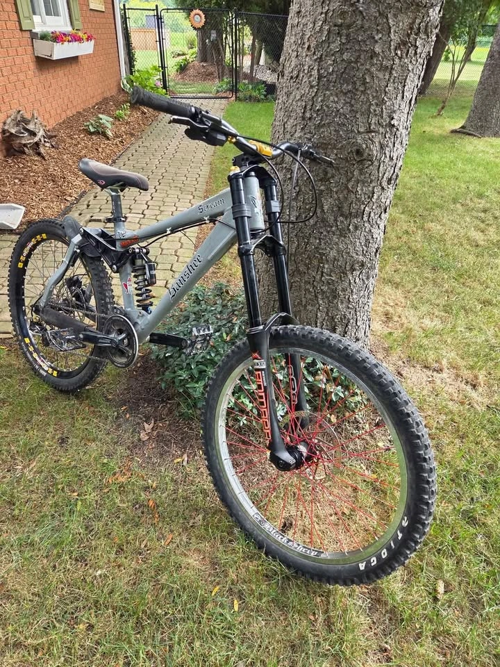 BANSHEE Scream V2 DH Bike - photo 5