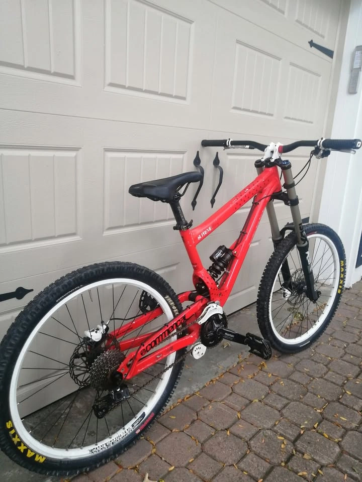 Commencal Supreme Bike - Amazing Bike - photo 3