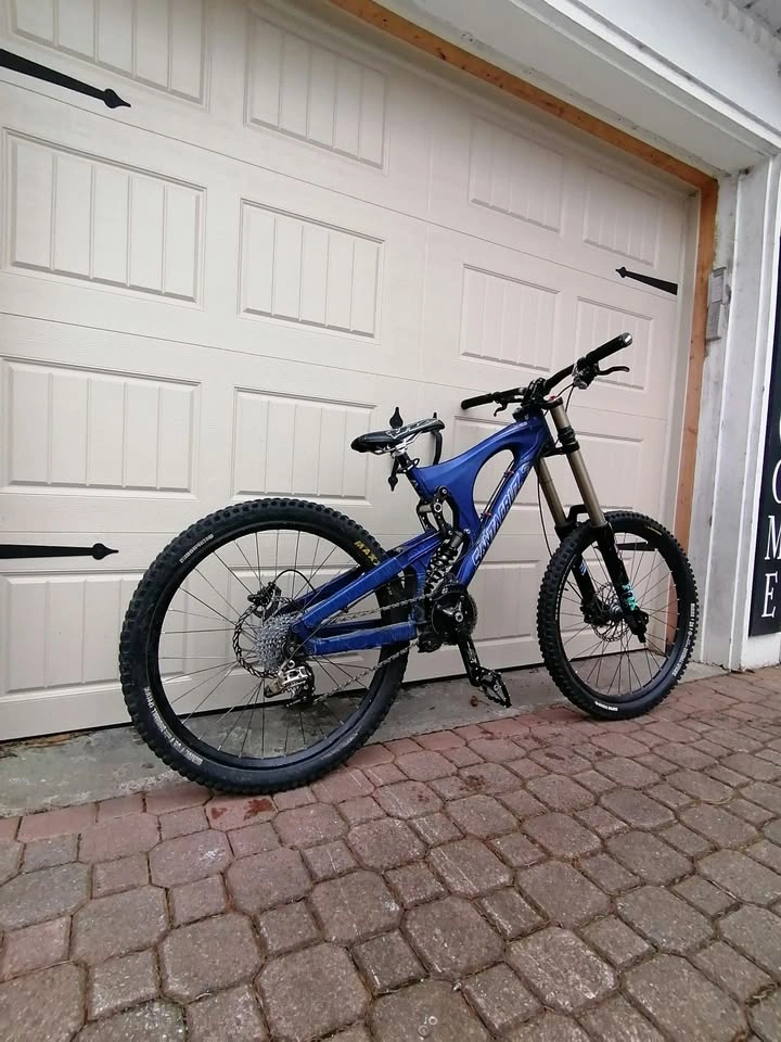 Santa Cruz V10 Bike - High End Parts - FOX 40 - photo 3