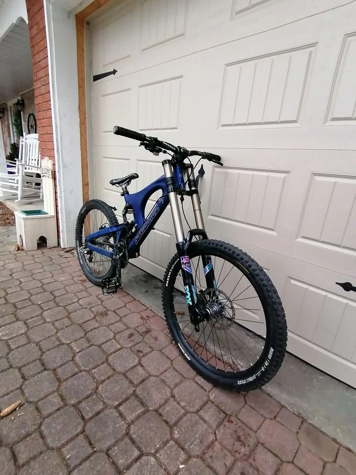 Santa Cruz V10 Bike - High End Parts - FOX 40 - photo 5