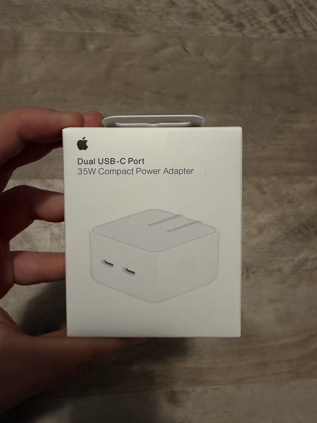 Apple Dual USB-C 35W Compact Power Adapter