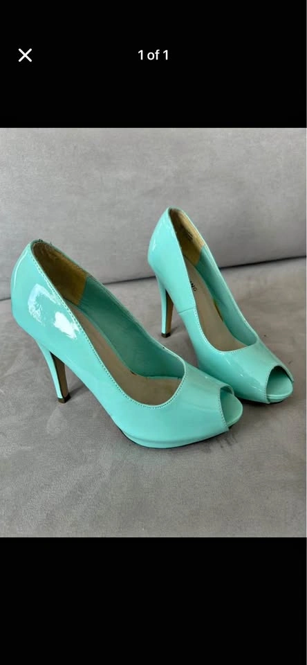 MINT CALL IT SPRING Peep-Toe Heels