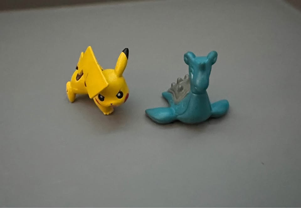 Pokemon small figure - photo 2
