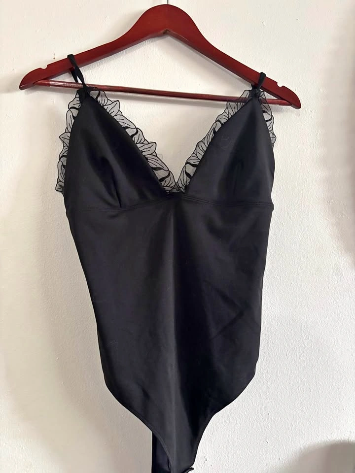 NEW DYNAMITE SIZE M