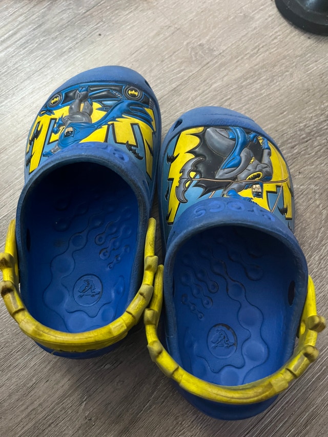 CROCS blue color size children 6 - 7