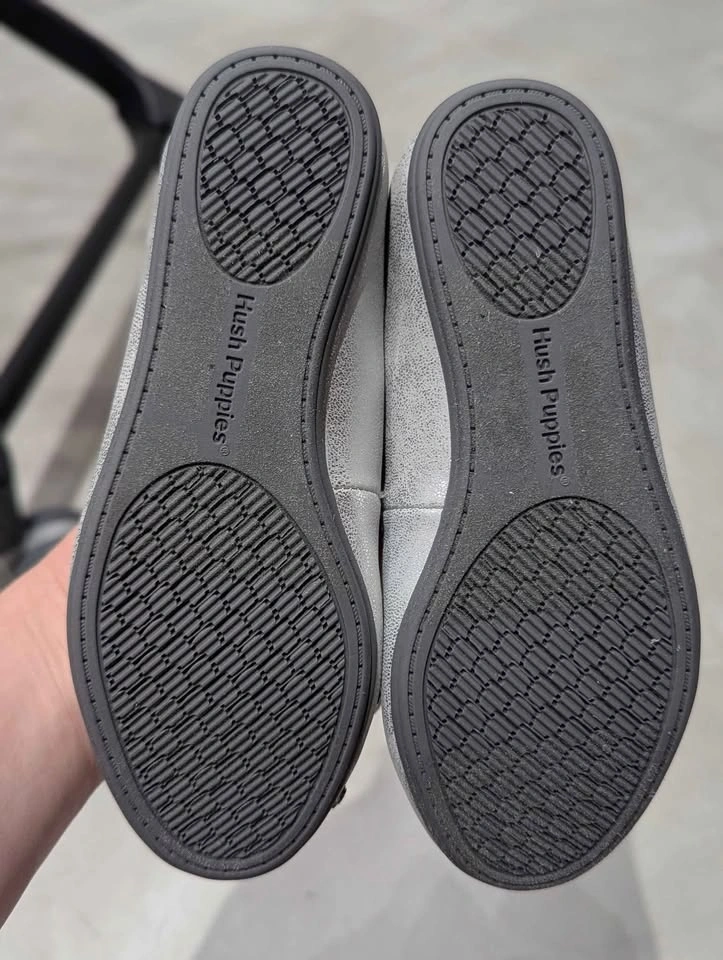 New Hush Puppies Girls flats size 11 - photo 3