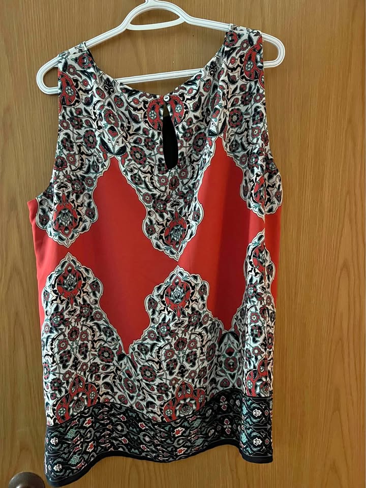 Women’s dress