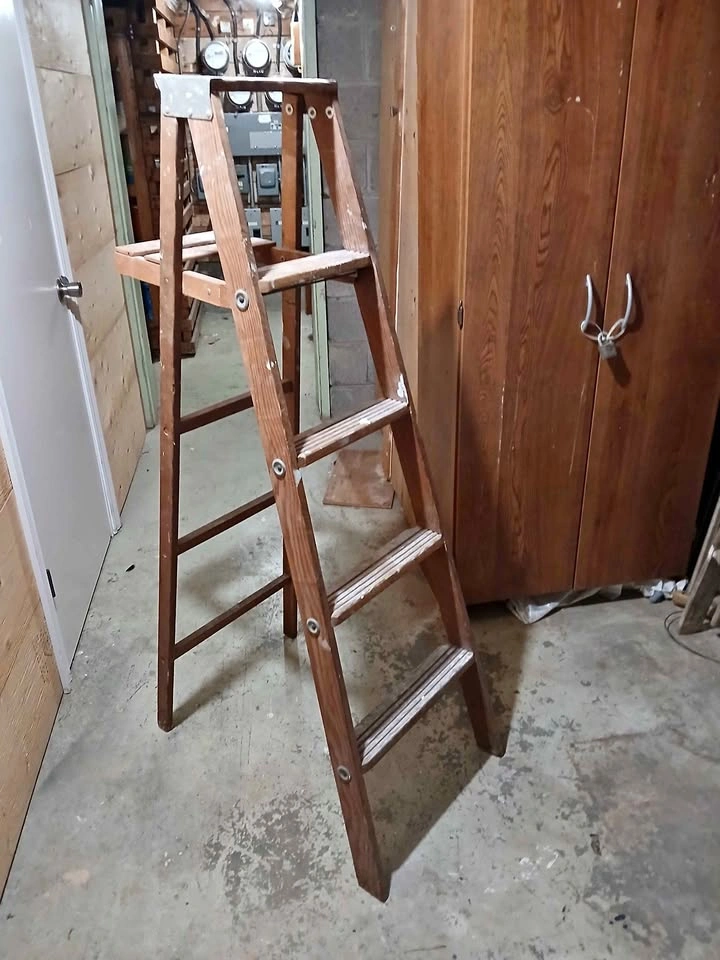 Decor ladders