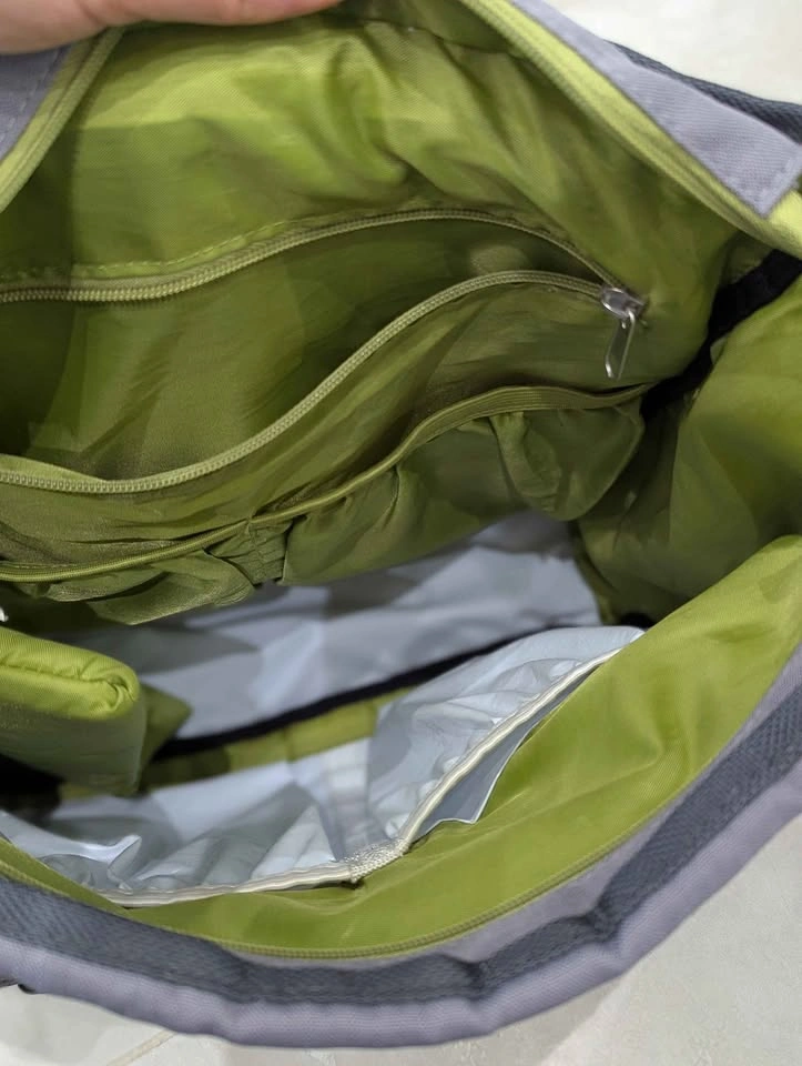 Columbia Diaper Bag Messenger Gray Green Multi Pocket Insulated - photo 2