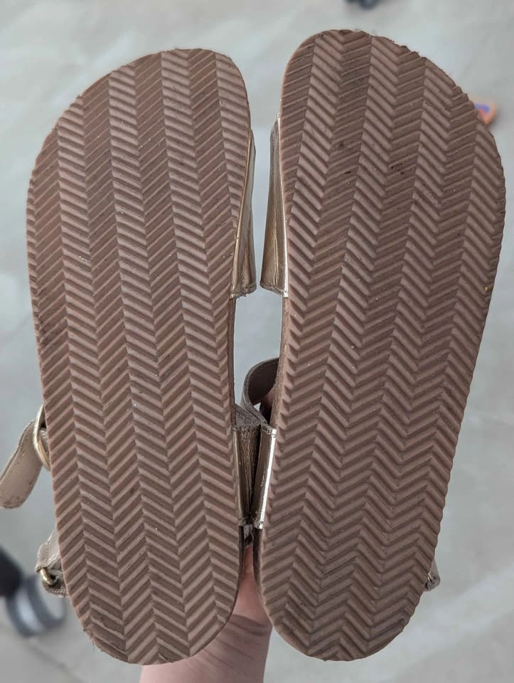 H&M Kids Gold Sandals US 1.5 EU 31 Leather Cork Sole Buckle Summ - photo 5