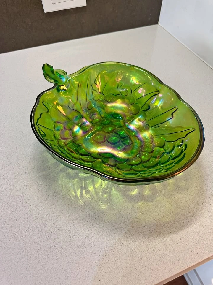 Vintage MCM Indiana Glass Iridescent Green Grape Bowl