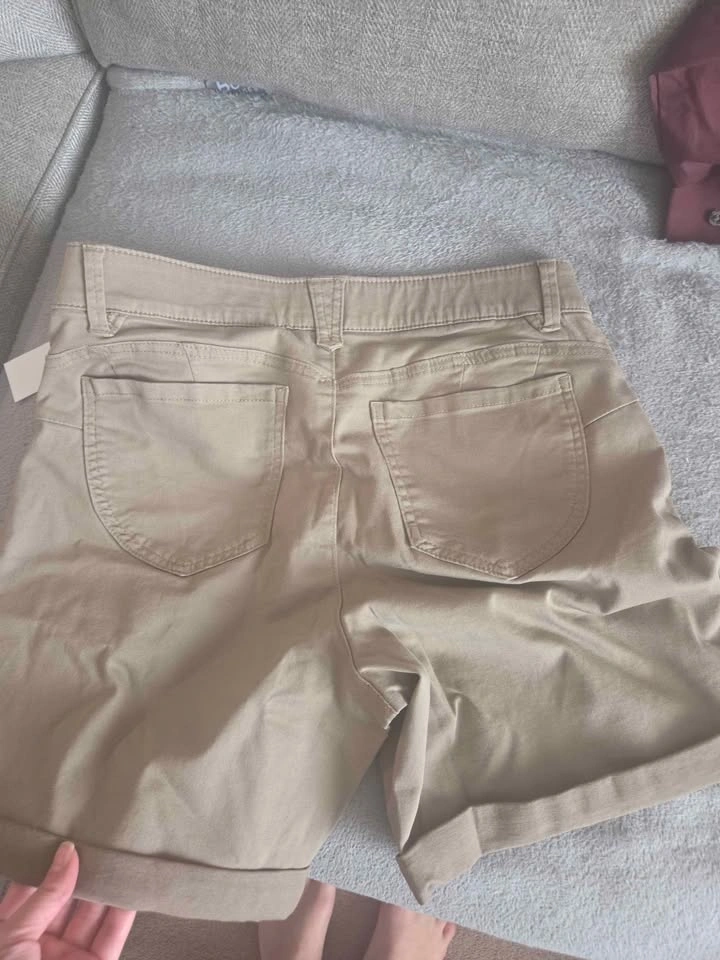 Brand New Women's Bermuda Shorts - Portobello Color - Size 10 - photo 5