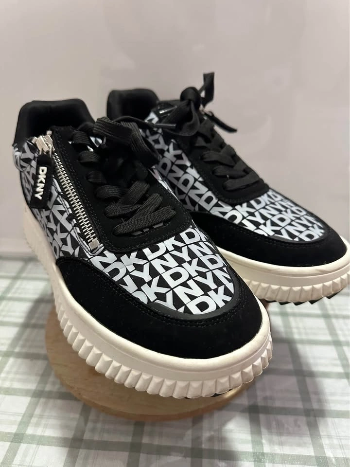 DKNY Women's Black & White Logo Sneakers - photo 2