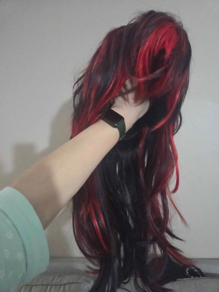 Red & Black Shaggy Punk-Rock Wig - photo 2