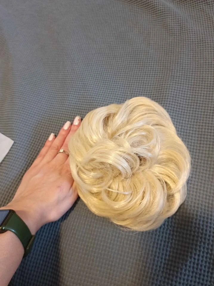 Blonde Beauty Bun - photo 5
