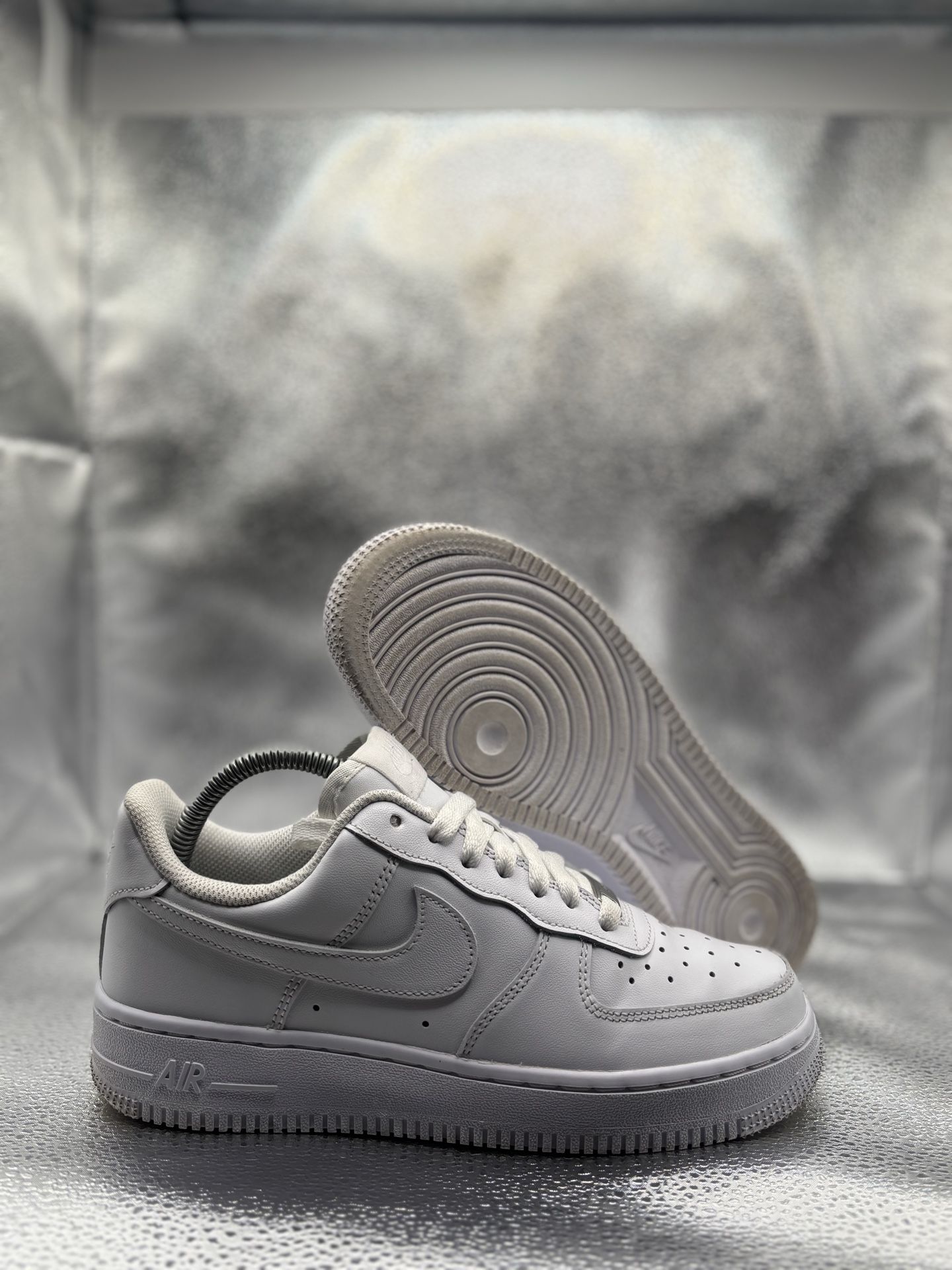 Nike Air Force 1 Low Triple White