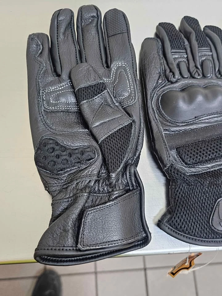Black Leather Motorcycle Gloves with Knuckle Protection Size L - photo 2