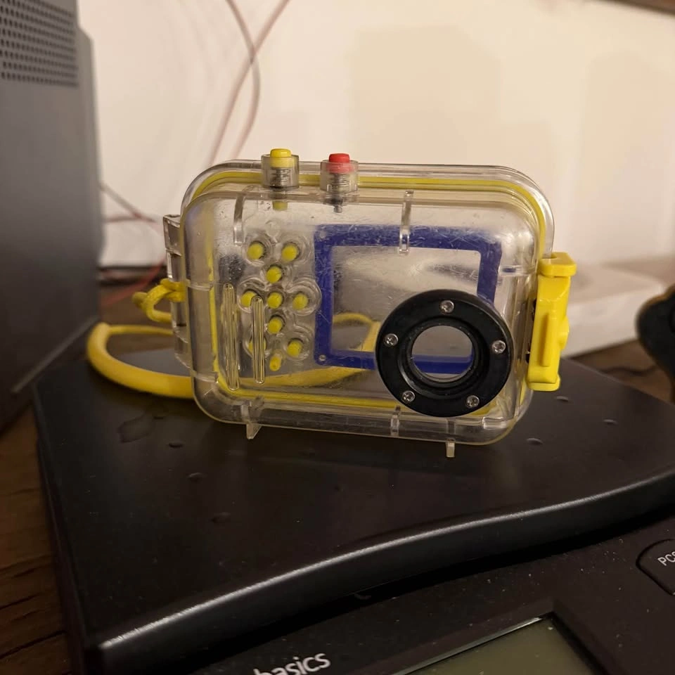 12 MP Compact Digital Camera Tested Works, Action Case - photo 3